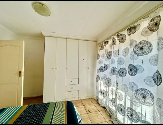 2 BEDROOM APARTMENT FOR SALE IN BRITS CENTRAL